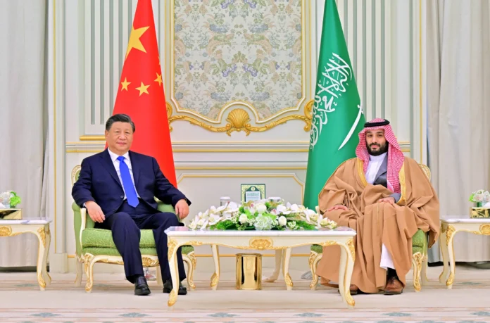 التجارة بين السعودية والصين تتحدى التوترات: نمو قوي رغم اضطرابات الإمداد العالمية