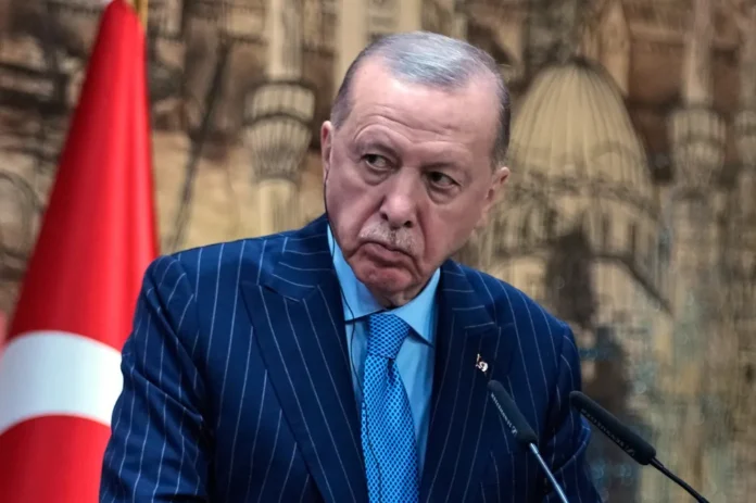 تدخل أردوغان يوقف خطة أمريكية إسرائيلية سرية لدعم الأكراد في ايران